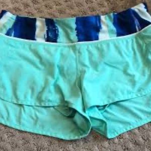 Lululemon green blue speed athletic shorts sz 6